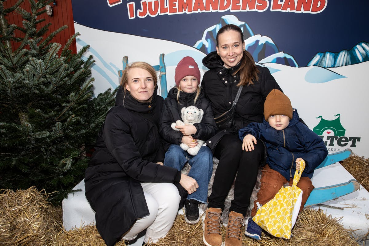 Premiere: "Nissebanden i julemandens land" på Bakken.