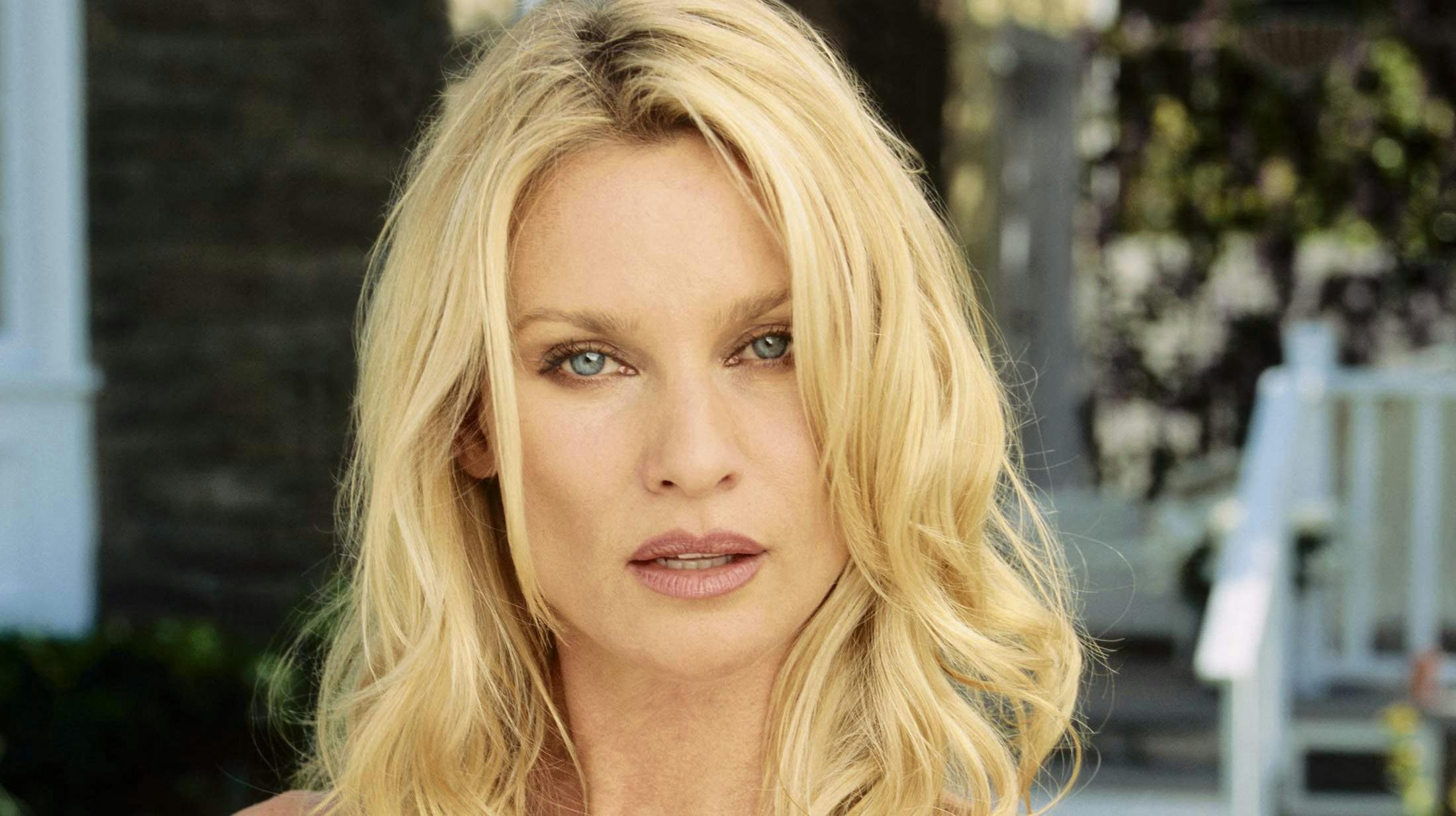 Nicollette Sheridan som Edie Britt i "Desperate Housewives".