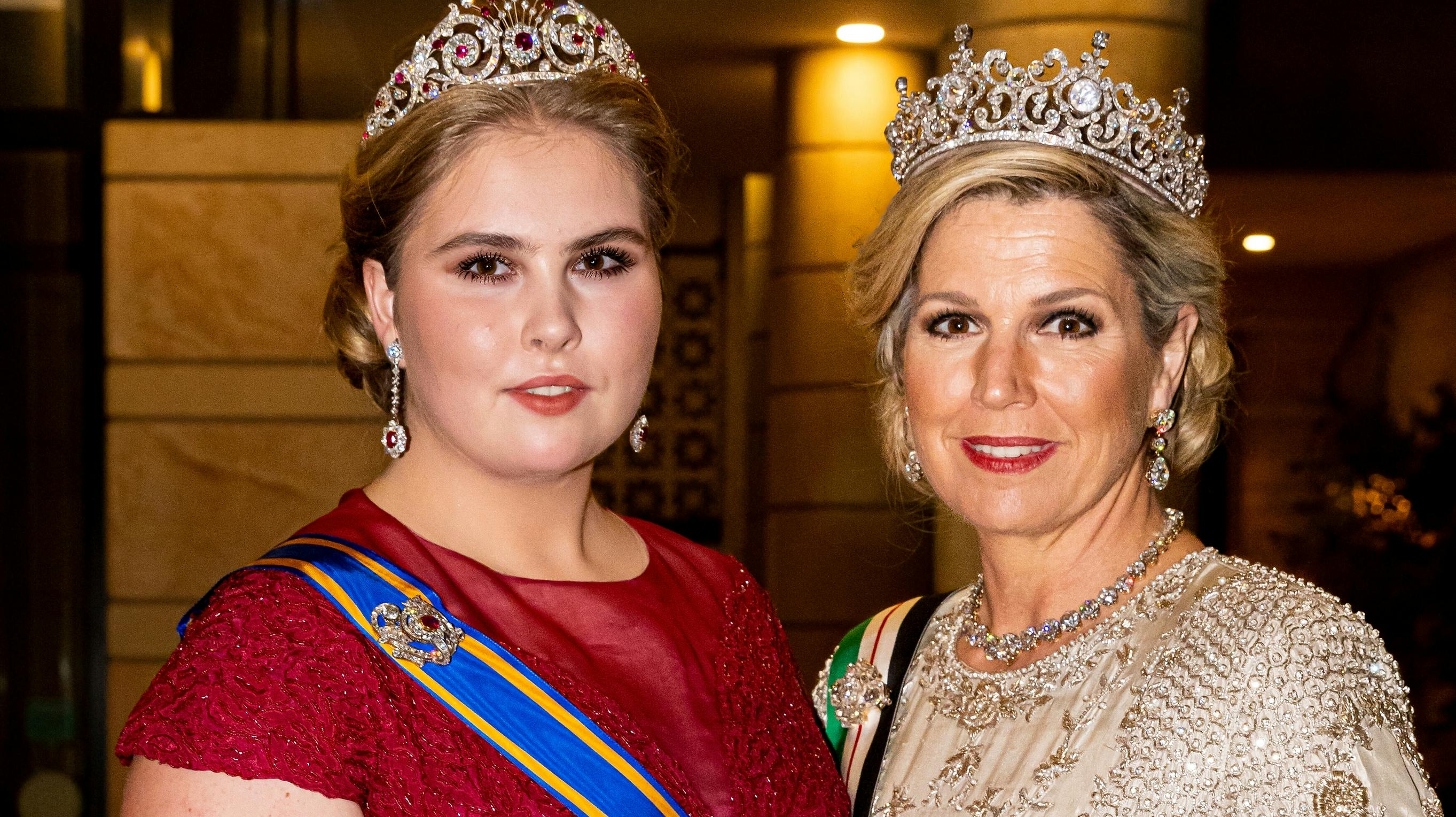 Prinsesse Amalia med sin mor, dronning Maxima, i juni 2023.&nbsp;