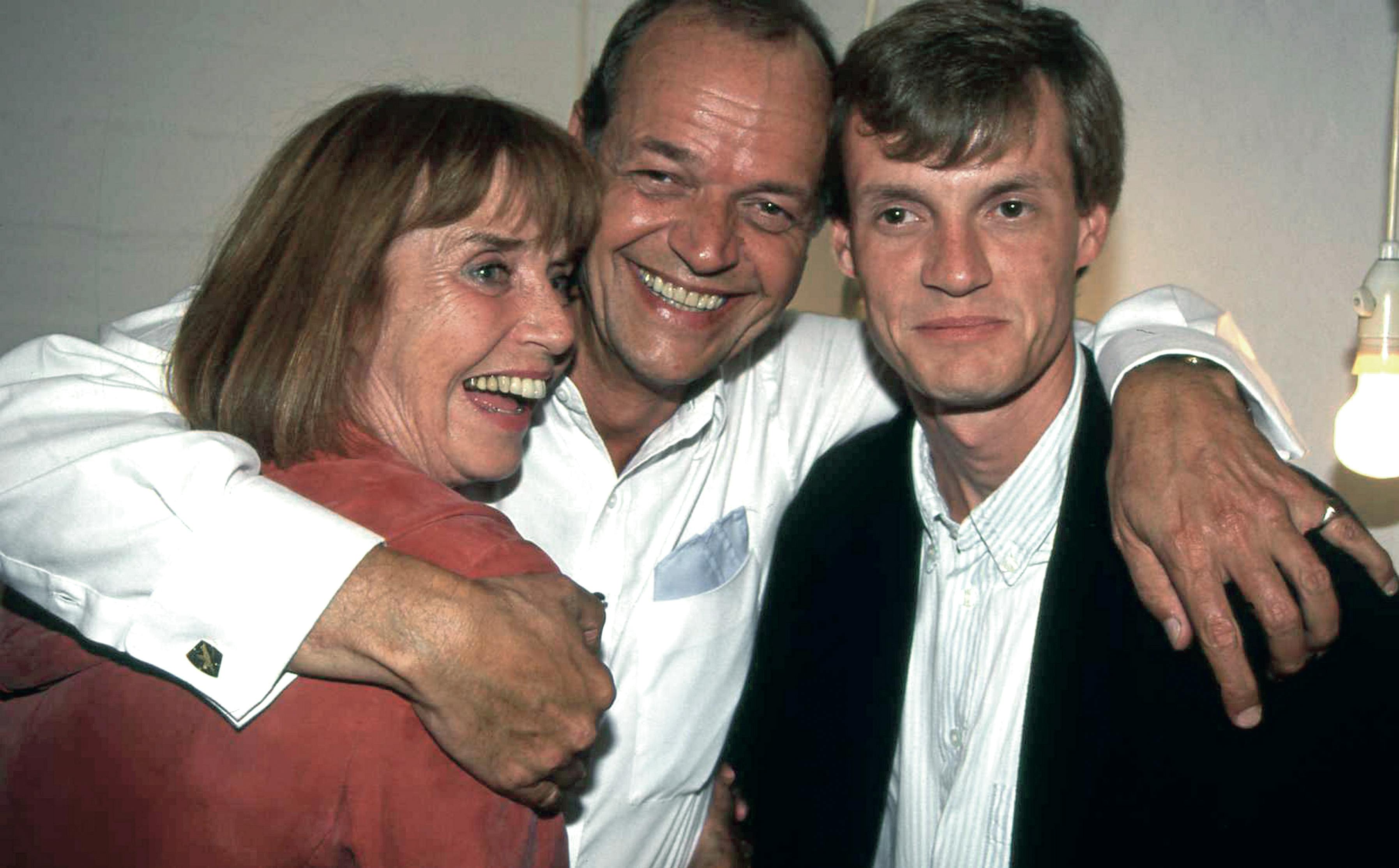 Skuespiller Jørgen Buckhøj med kone Christa og søn Morten Buckhøj. - Dato: udateret arkivbillede fra 1996 - Foto: Ulla Aue