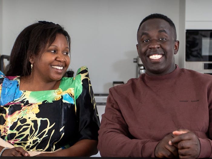 Kan blive meget personligt: Melvin Kakooza og mor Carolyne vender tilbage på skærmen | BILLED-BLADET