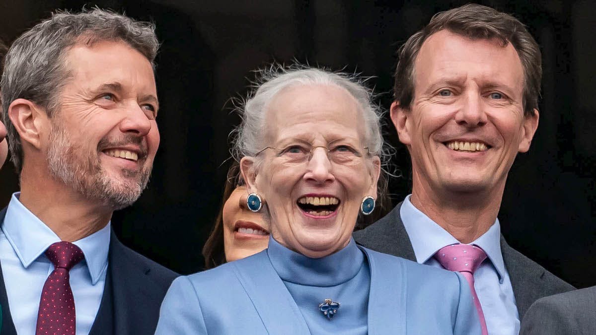 Kronprins Frederik, dronning Margrethe og prins Joachim. 