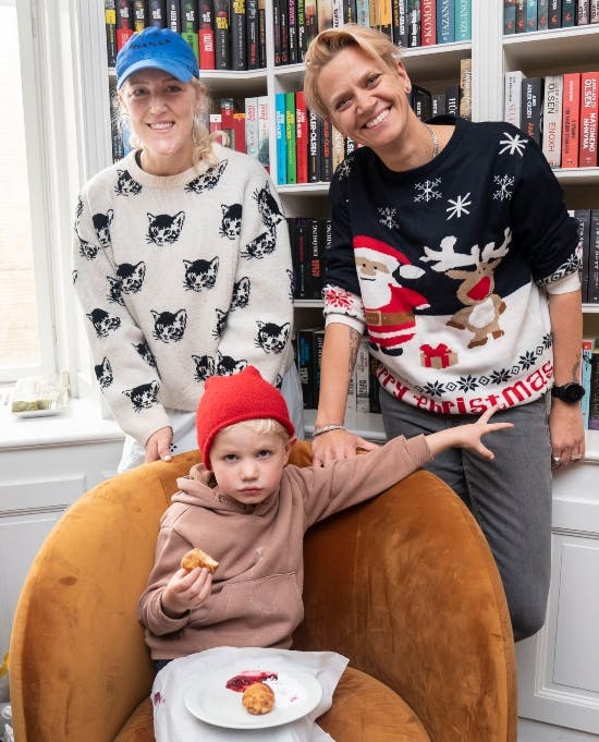 Michelle Kristensen med Pernille Wass og sønnen Laurits.