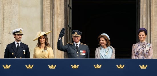 Den svenske kongefamilie ved kong Carl Gustafs regeringsjubilæum.