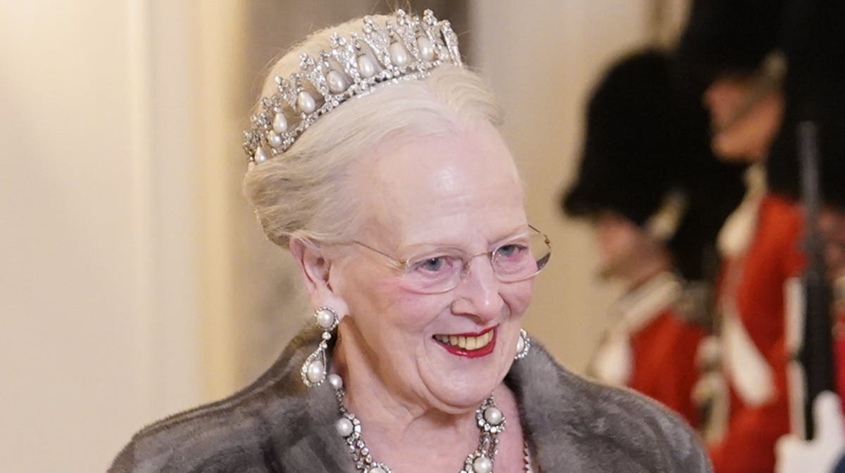 Dronning Margrethe i flot stil på sin store aften mandag aften. 