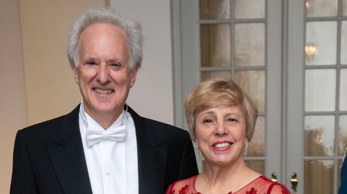 USA's ambassadørpar, Alan Leventhal og hans hustru Sherry.