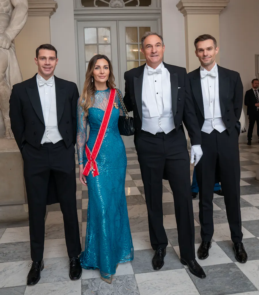 RoyalDish - DRF 2024 Nytarstaffel/Kur ~ New Year's Receptions - page 11