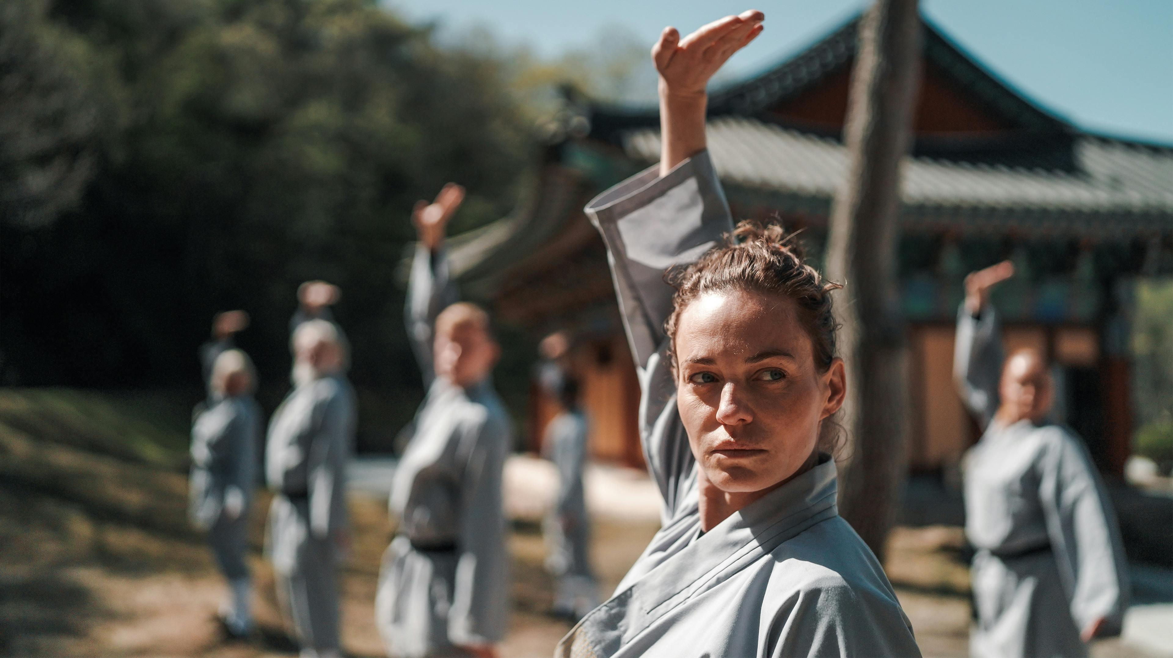 Sarah Grünewald er én af de ni kendte danskere, der medvirker i 'Shaolin'. 