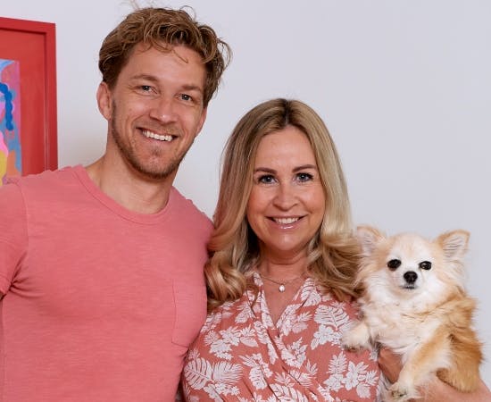 Joan Divine og Michael Olesen med lille Felix.