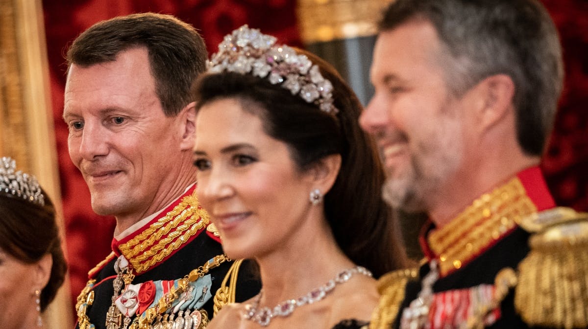 Prins Joachim sammen med kronprinsesse Mary og kronprins Frederik