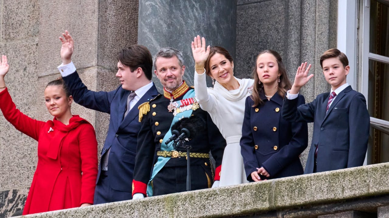 Kong Frederik, dronning Mary, prins Christian, prinsesse Isabella, prinsesse Josephine og prins Vincent. 