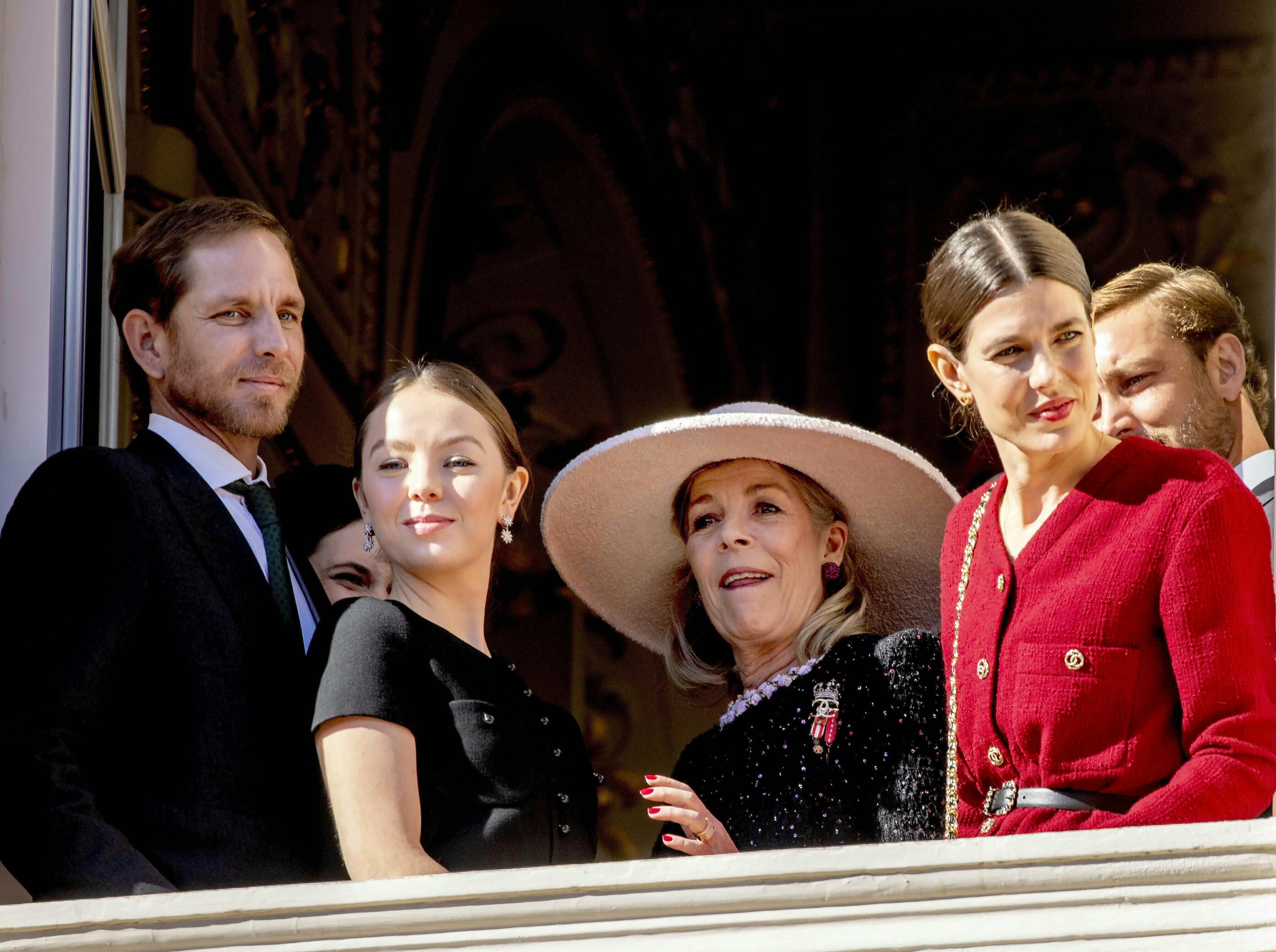 Prinsesse Alexandra med Caroline af Hanover, Andrea Casiraghi og Charlotte Casiraghi