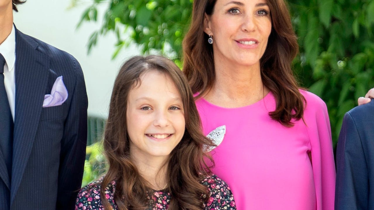 Komtesse Athena med sin mor, prinsesse Marie. nbsp;