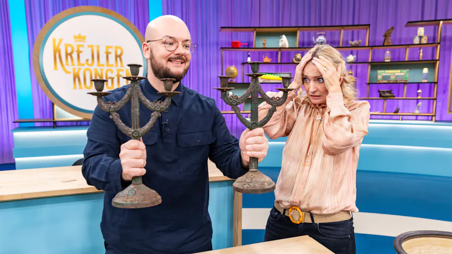 Lasse Rimmer røber hemmelighed på tv: Denne danske kongelig har gæstet ...