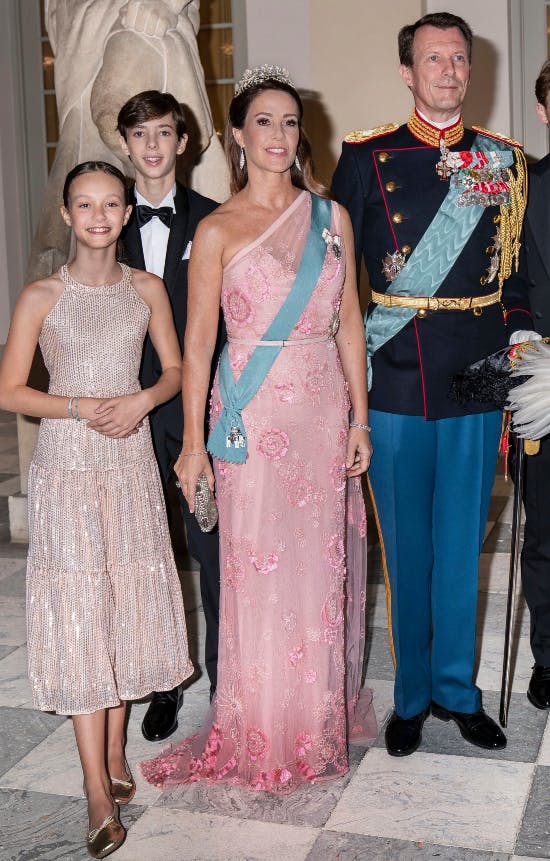 Komtesse Athena, grev Henrik, prinsesse Marie og prins Joachim