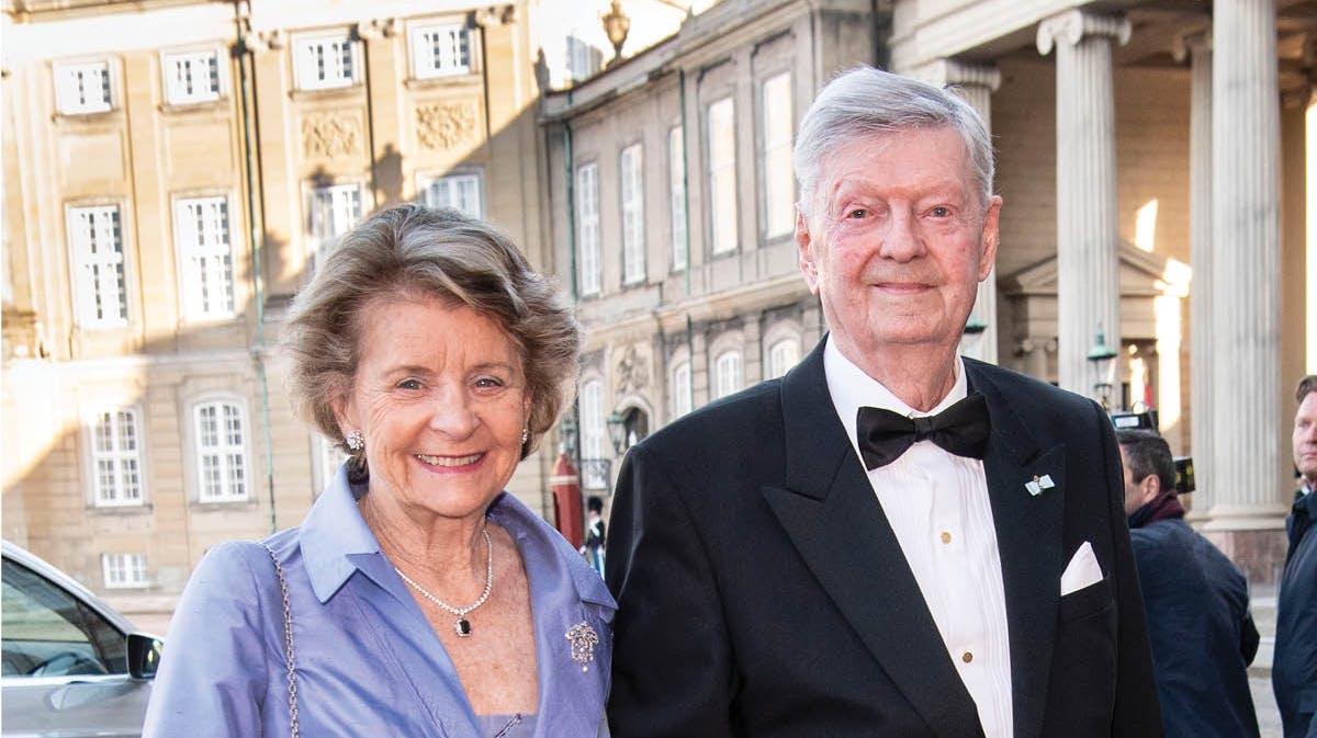 Lensgrevinde Inga og lensgreve Christian Lerche-Lerchenborg til prinsesse Benediktes fødselsdag i 2019.