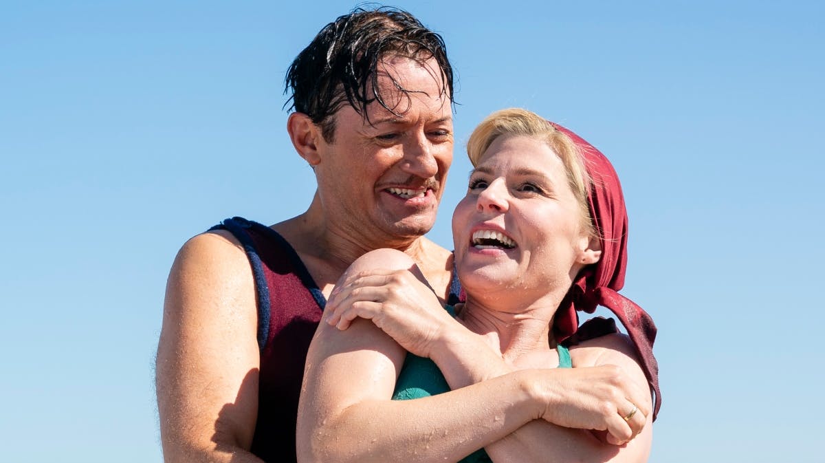 Weyse og Helene i "Badehotellet". 