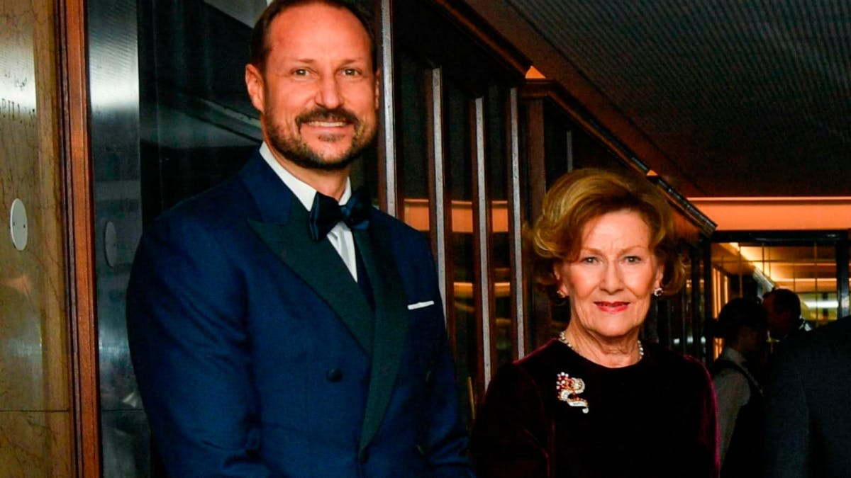 Dronning Sonja og kronprins Haakon.