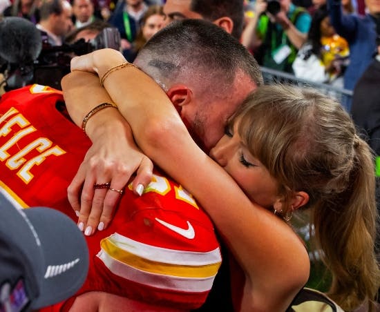 Taylor Swift og kæresten Travis Kelce.