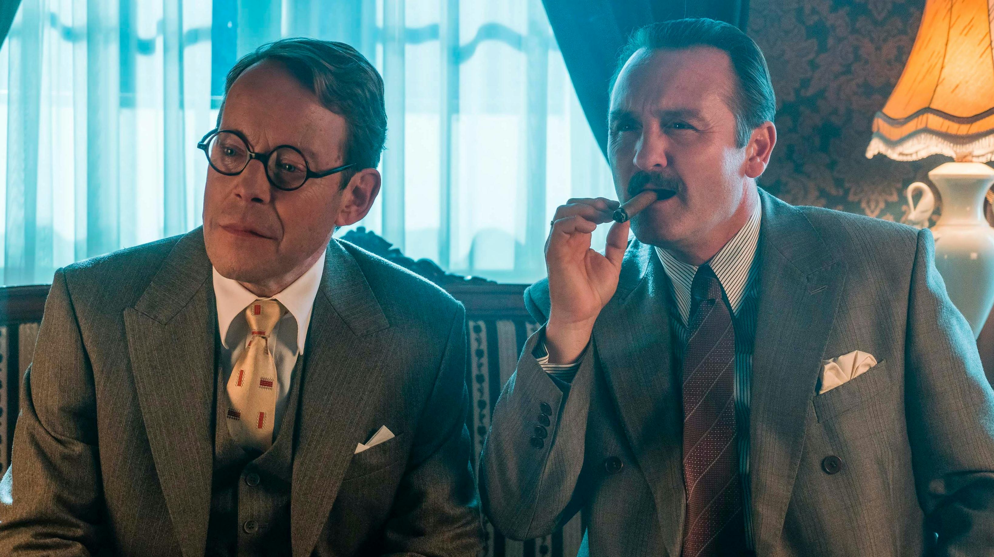 Hr. Molin og grosserer Madsen i "Badehotellet".