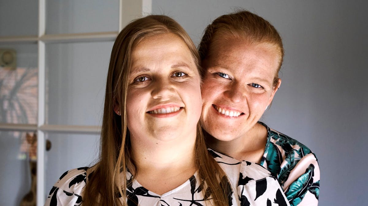 Tina og Isabel fra "Fede forhold". 