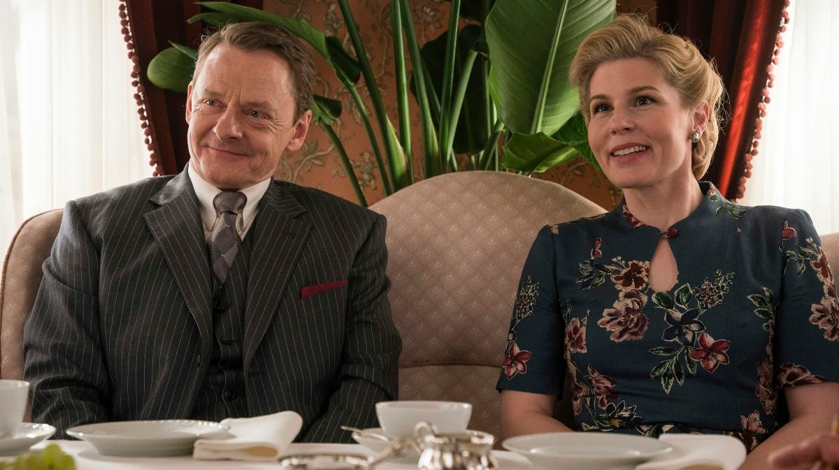 Olaf Johannesen og Cecilie Stenspil i "Badehotellet". 