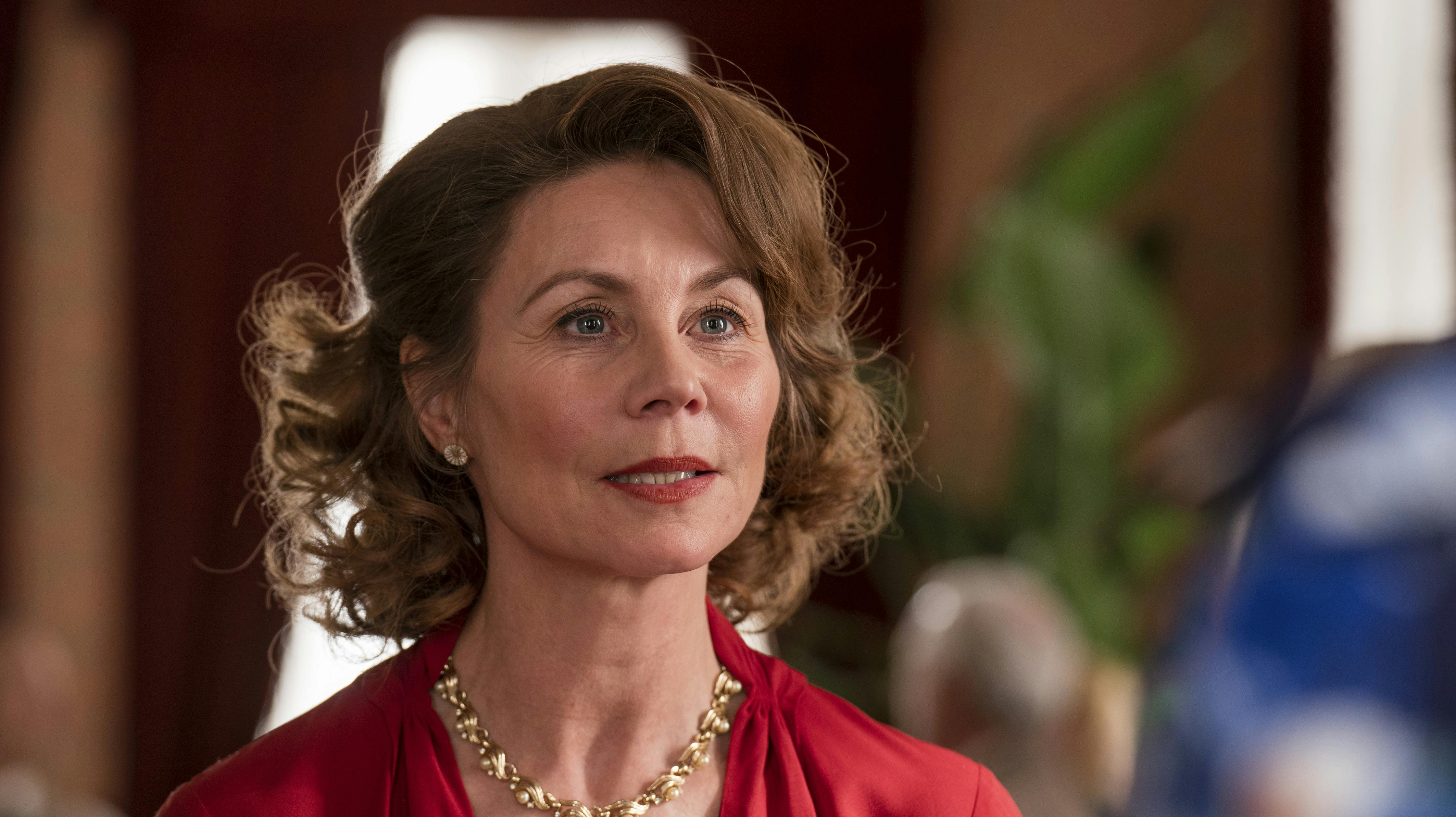 Anne Louise Hassing som Therese Madsen i "Badehotellet". 