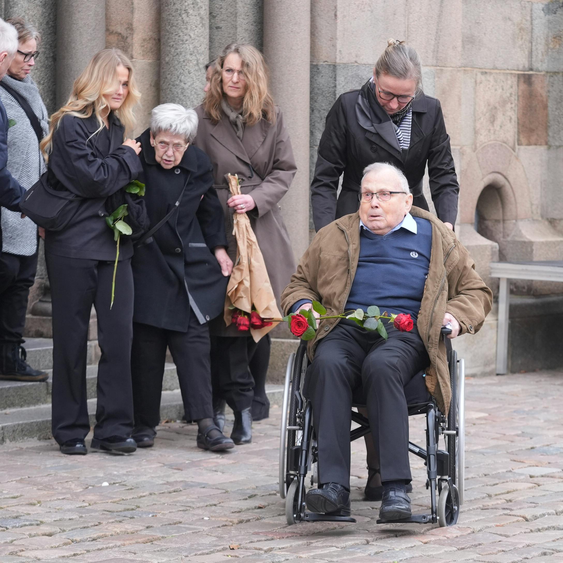 STRAX - STRAX - STRAXBilledet er sendt direkte fra kameraet, derfor er det ikke billedbehandlet. Skal ikke anvendes til printFOTO: HANNE JUUL/ ALLER FOTO & VIDEO