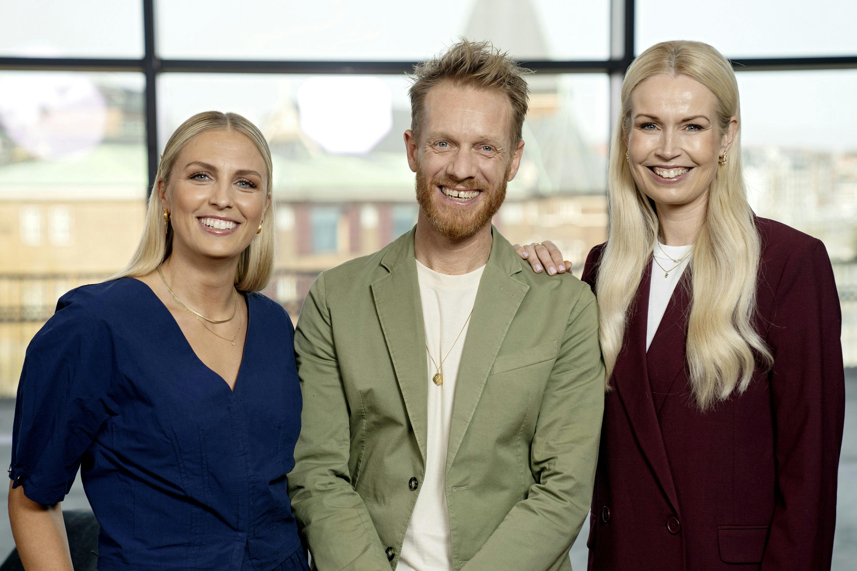 Josefine Høgh, Tobias Hansen og Tina Müller er faste værter i OL-studiet.&nbsp;