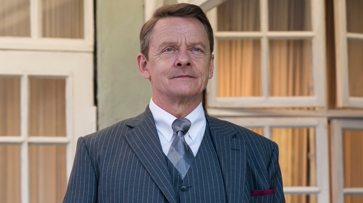 Olaf Johannessen som hr. Seerup i "Badehotellet". 