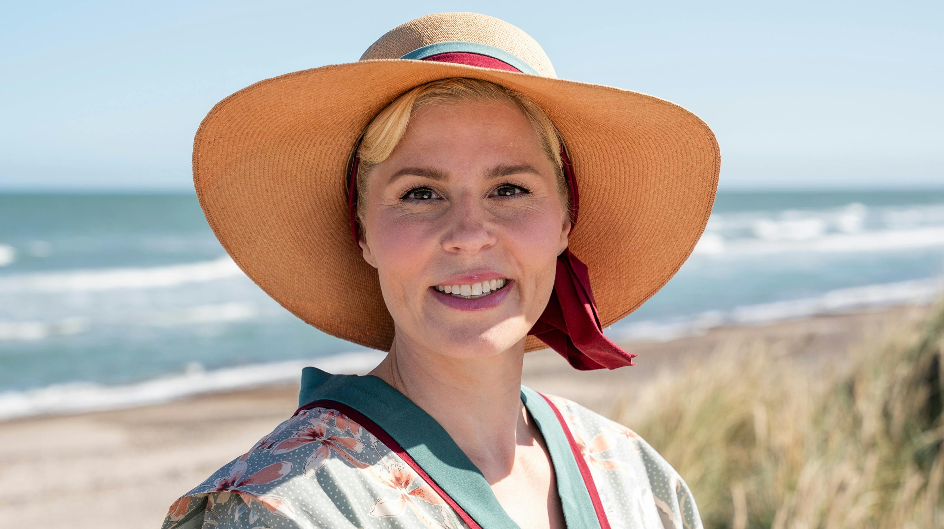 Fru Helene Weyse i "Badehotellet".