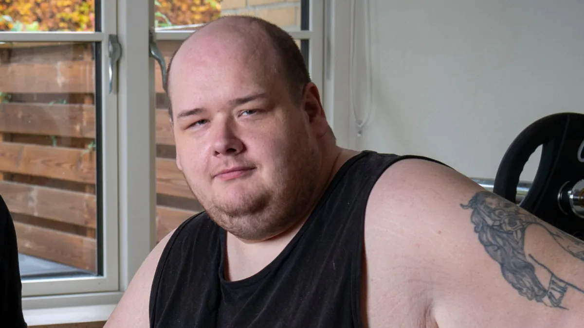 Man tror, at det er løgn: Stor mand-Stefan har tabt sig 200 kg | BILLED ...