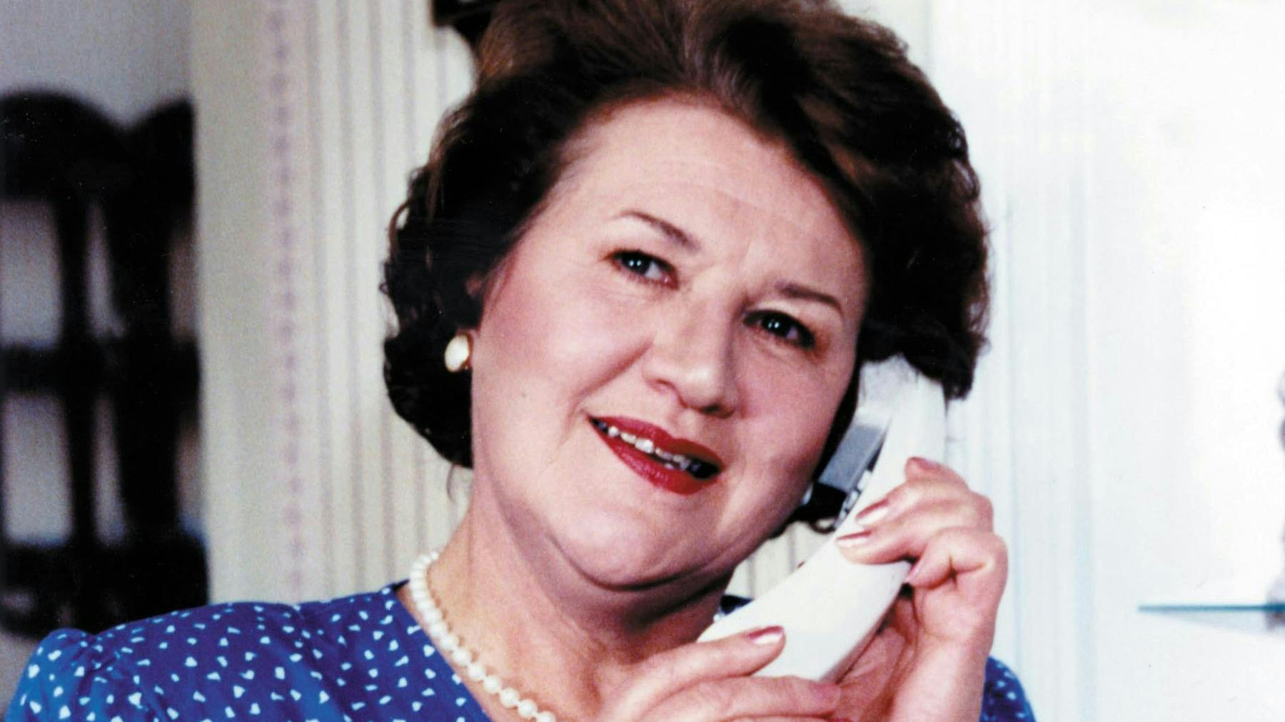 Patricia Routledge som fru Hyacinth i ”Fint skal det være”.