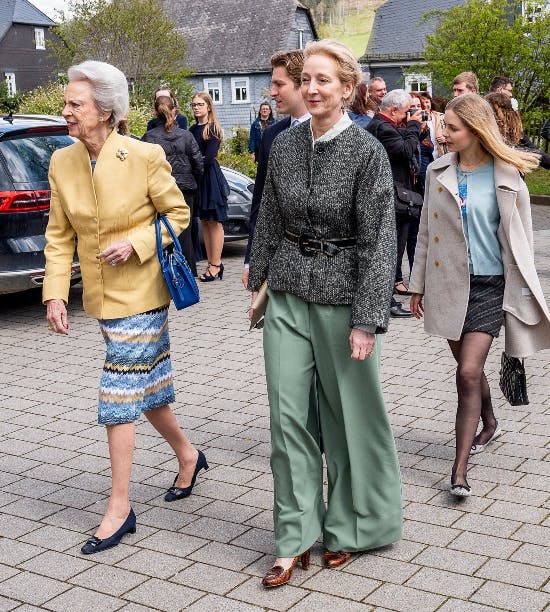 Prinsesse Alexandra ankomer til kirken