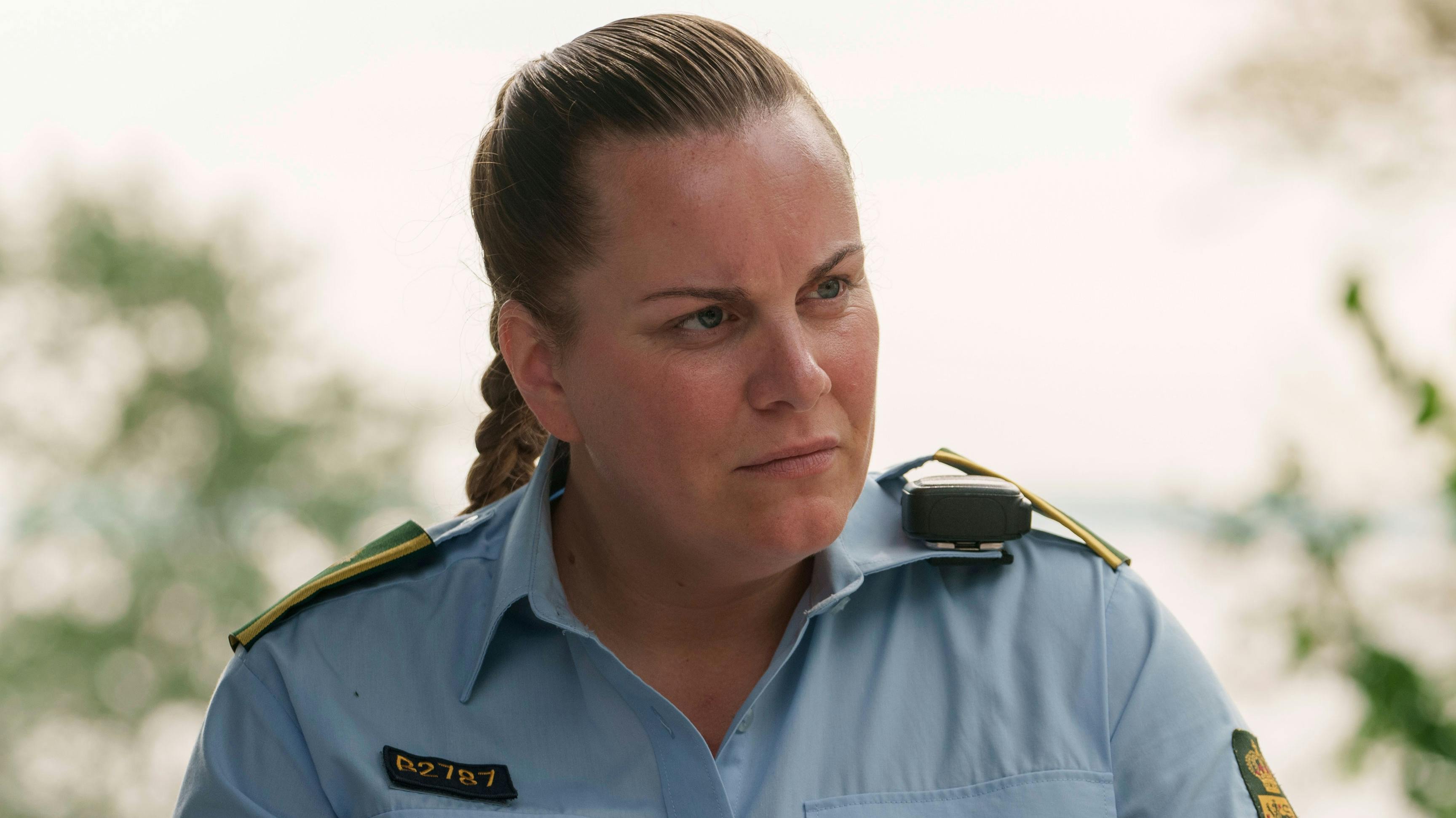 Lise Baastrup som Nadia i "Sommerdahl".