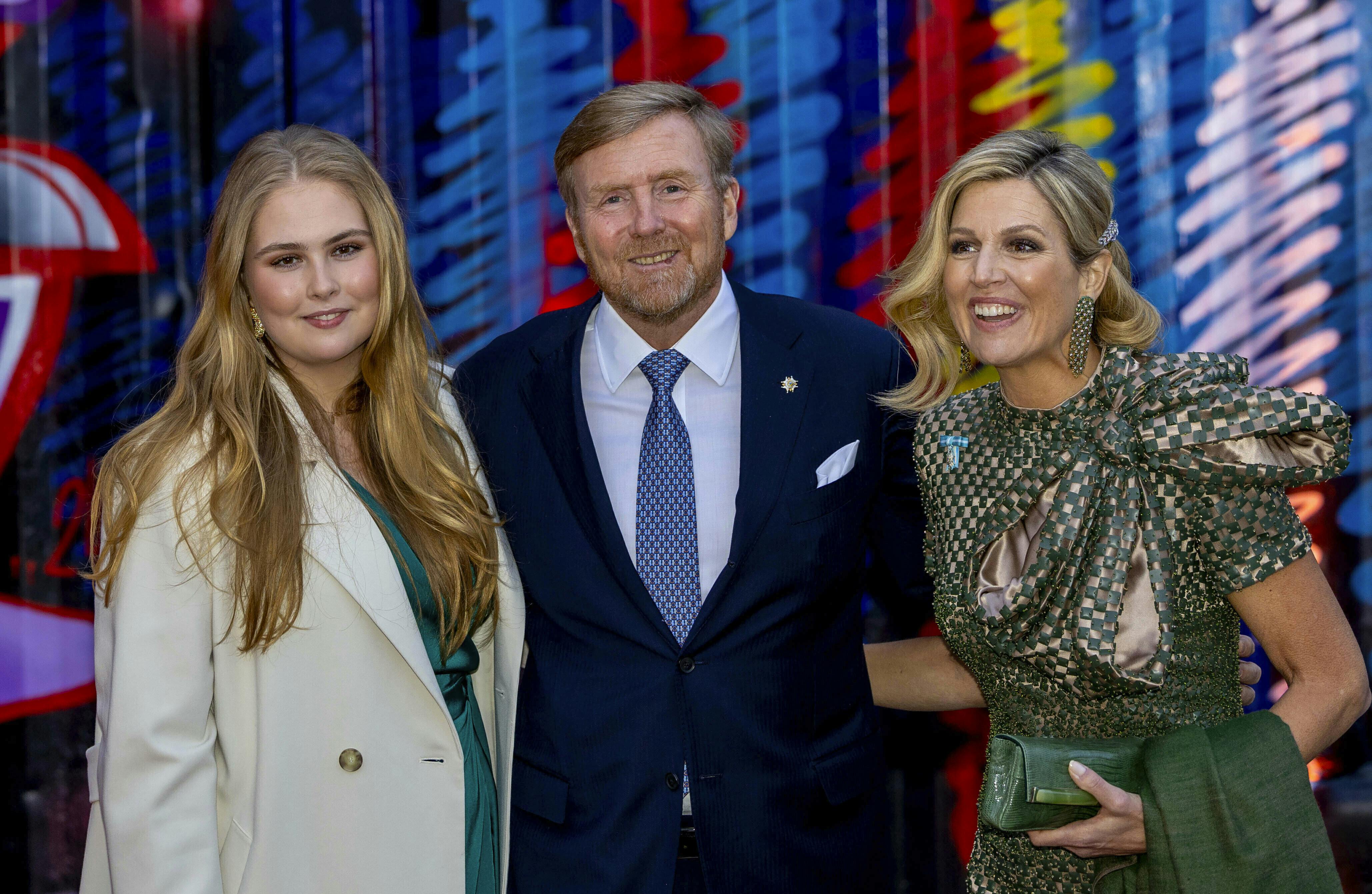 Kong Willem-Alexander og dronning Maxima med deres datter prinsesse Amalia.