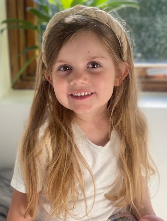 Jeanne Aunels datter Filippa.