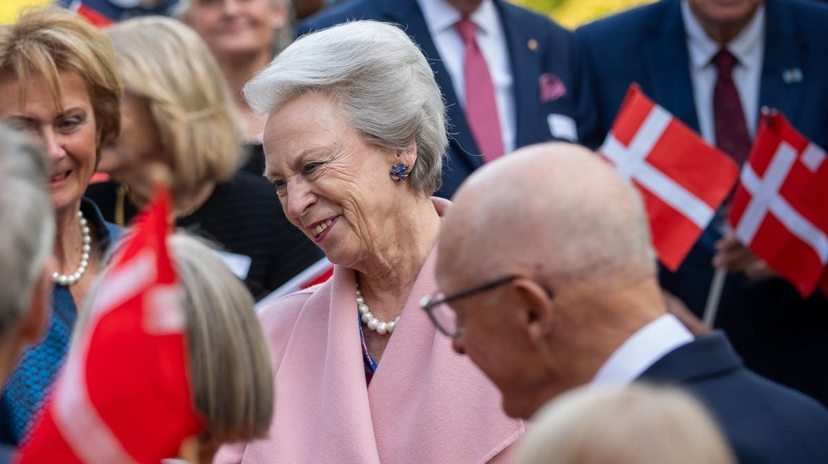 Overraskelsen og glæden lyste ud af ansigtet på prinsesse Benedikte ved surprisemiddagen tirsdag aften. 