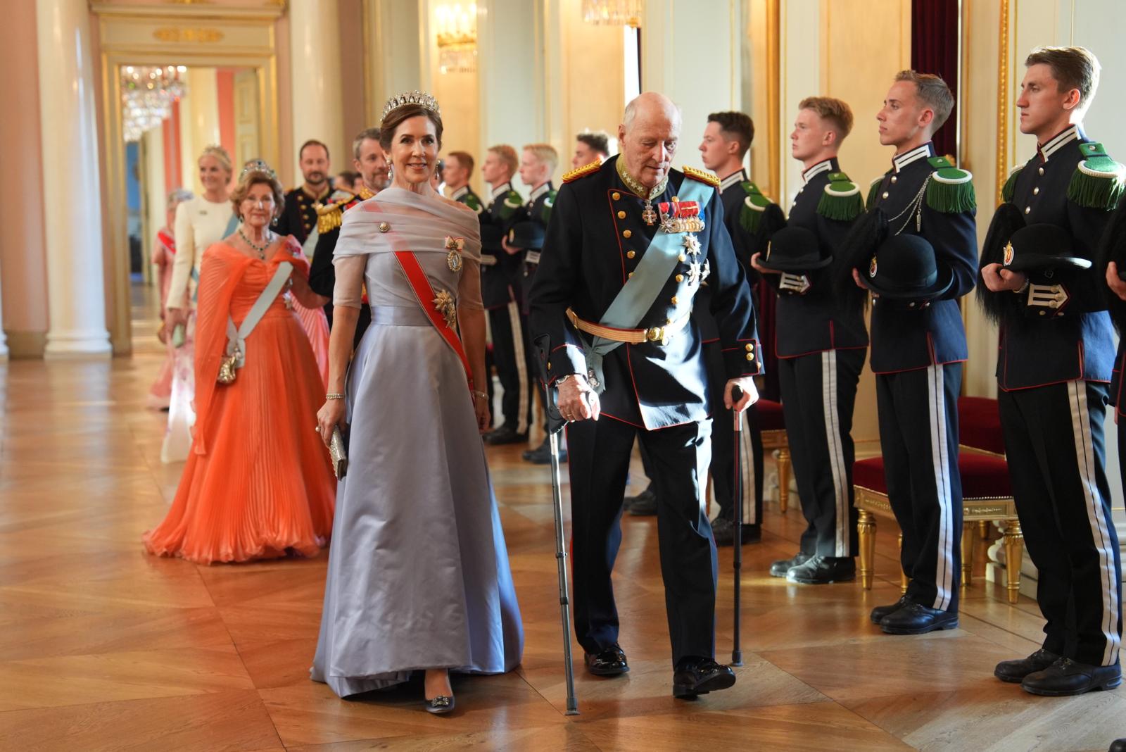 Dronning Mary og kong Harald