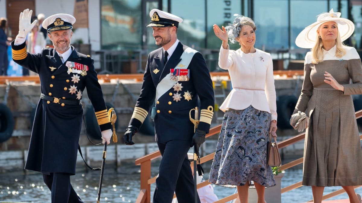 Kong Frederik, kronprins Haakon, dronning Mary og kronprinsesse Mette-Marit