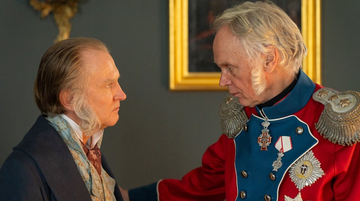 Ulrich Thomsen som Grundtvig og Kristian Halken som Kong Christian 8. i "Grundtvig"