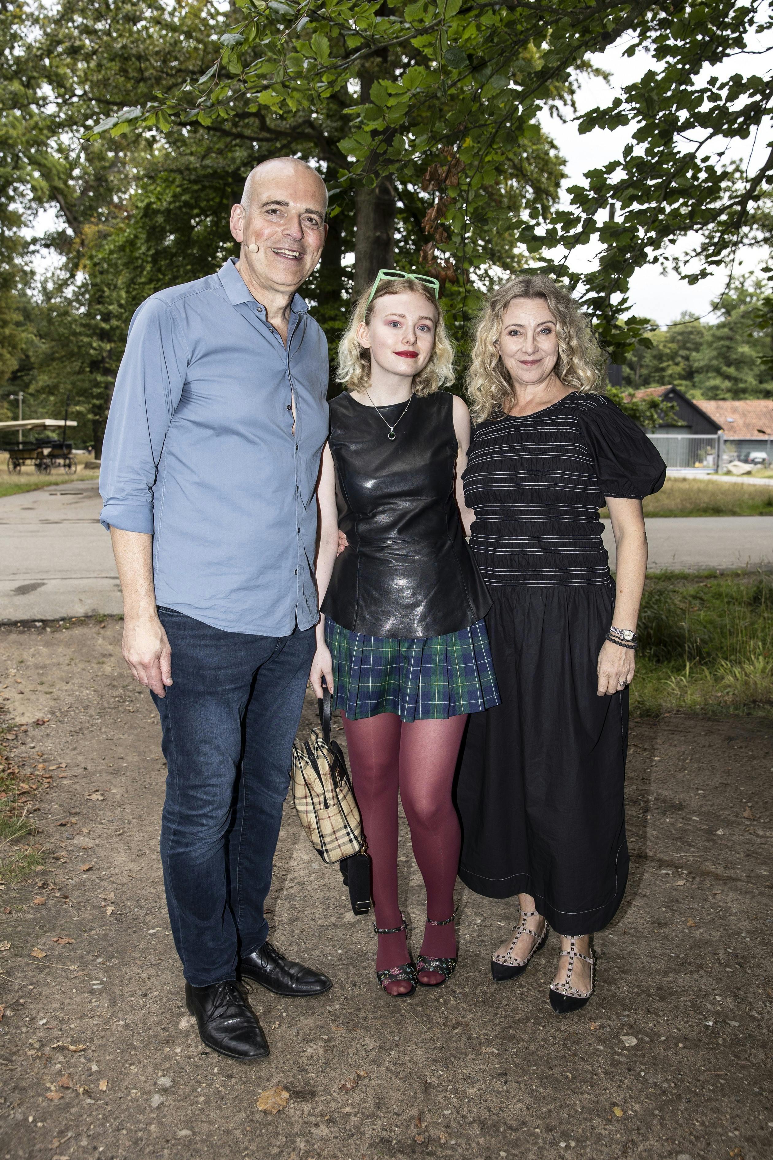 Niels Olsen og Joy-Maria Frederiksen med datteren Rosa.