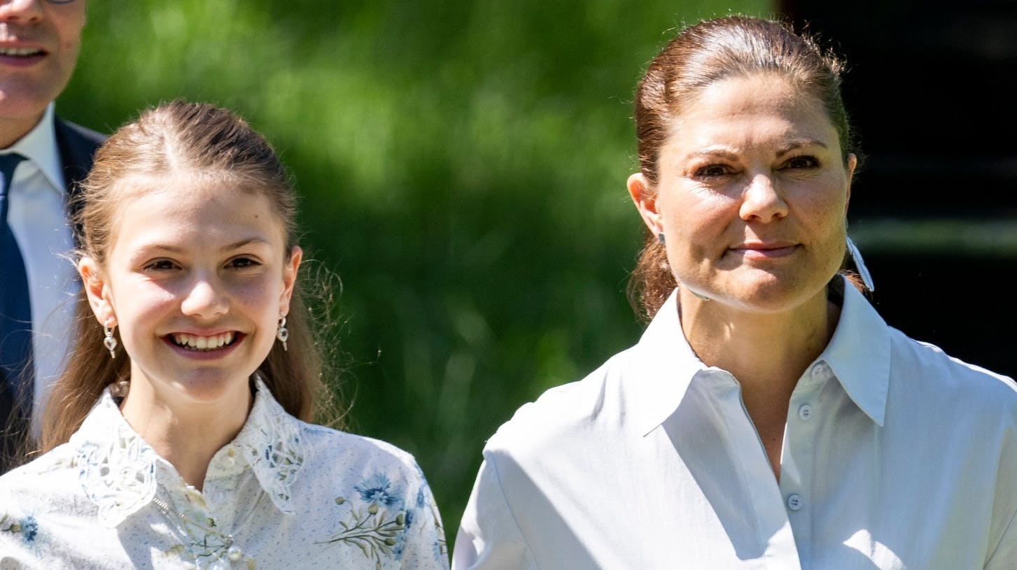 Prinsesse Estelle og kronprinsesse Victoria. 
