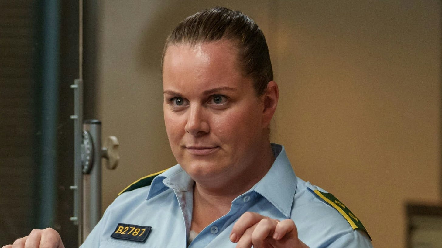 Lise Baastrup som Nadia i "Sommerdahl".