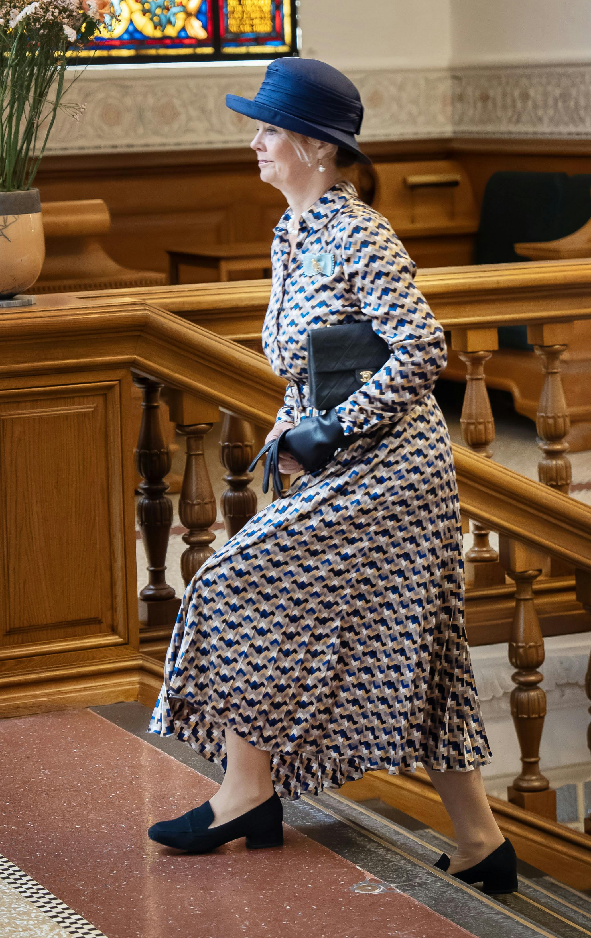 OPGAVE: Kongeparret, H.M. Dronning Margrethe og H.K.H. Prinsesse Benedikte deltager i markering af 175-året for Grundloven.Her ankommer de til Landstingssalen.STED: ChristiansborgJOURNALIST: Marianne SingerFOTOGRAF: © Hanne Juul/ Aller Foto & VideoDATO: 20240605