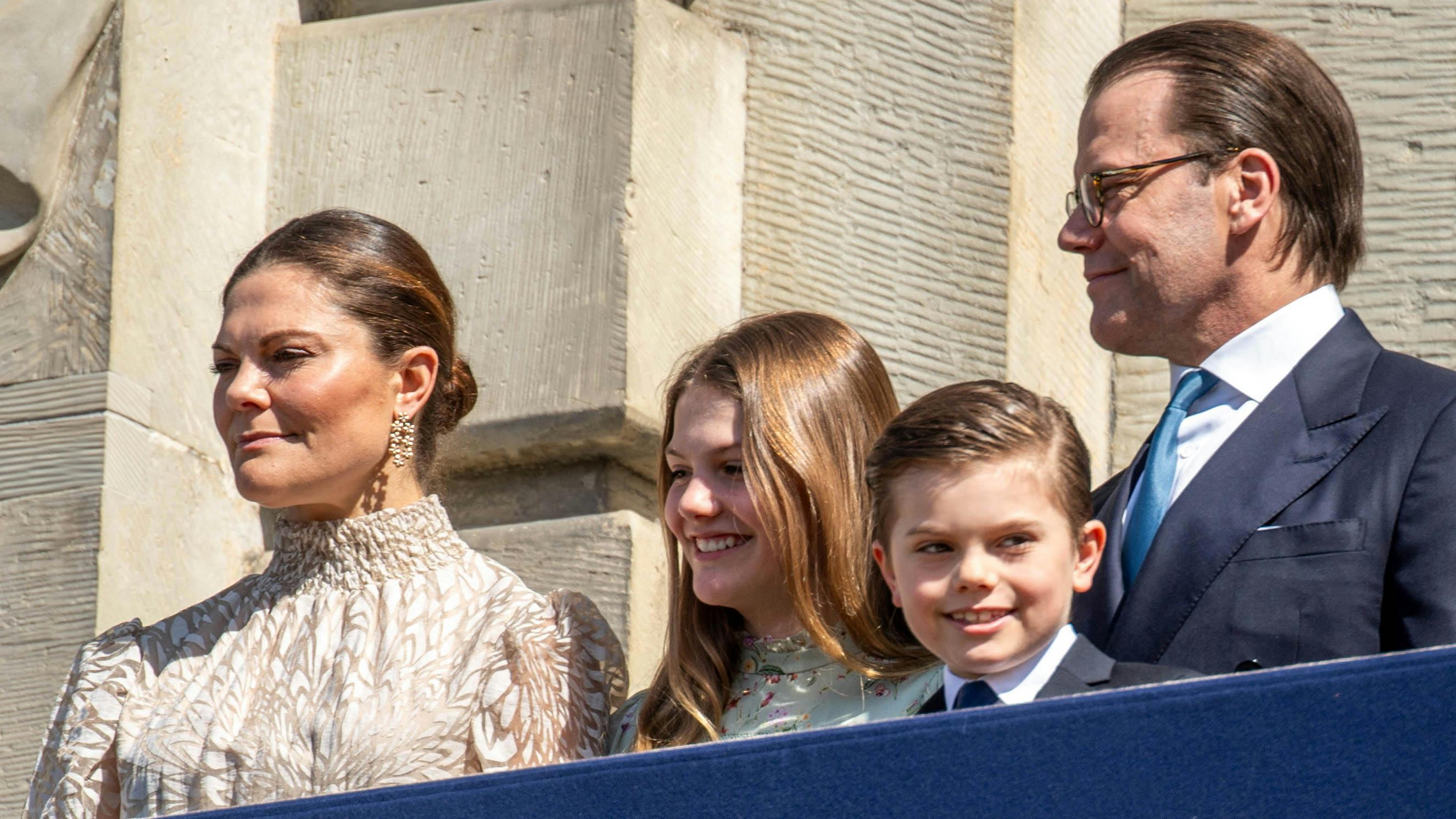 Kronprinsesse Victoria, prinsesse Estelle, prins Oscar og prins Daniel.&nbsp;