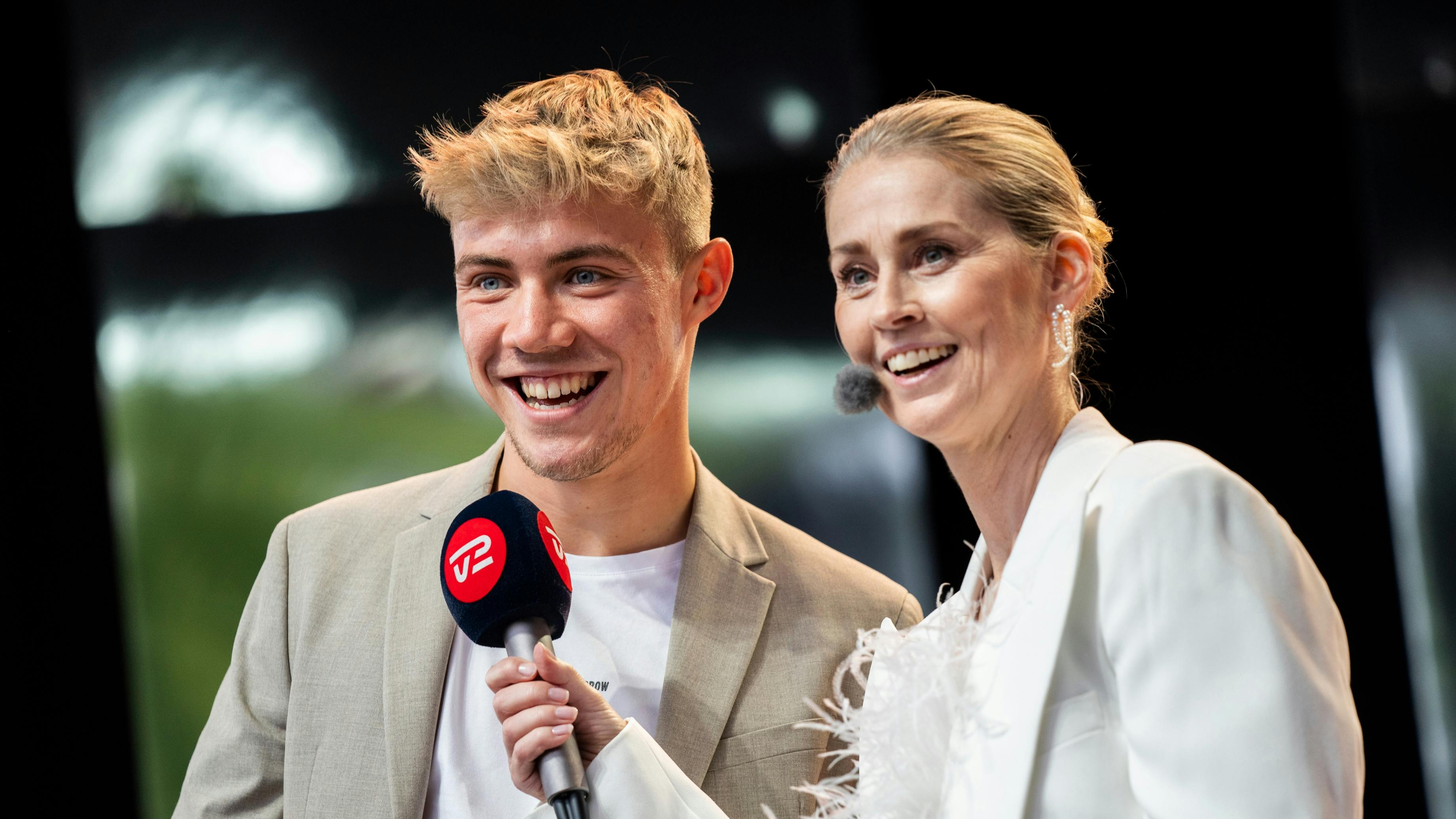 Rasmus Højlund og Camilla Martin.