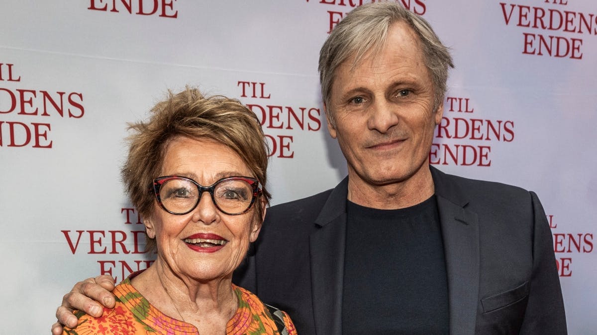 En veloplagt Ghita Nørby til premiere hos sin gode ven, Viggo Mortensen.&nbsp;