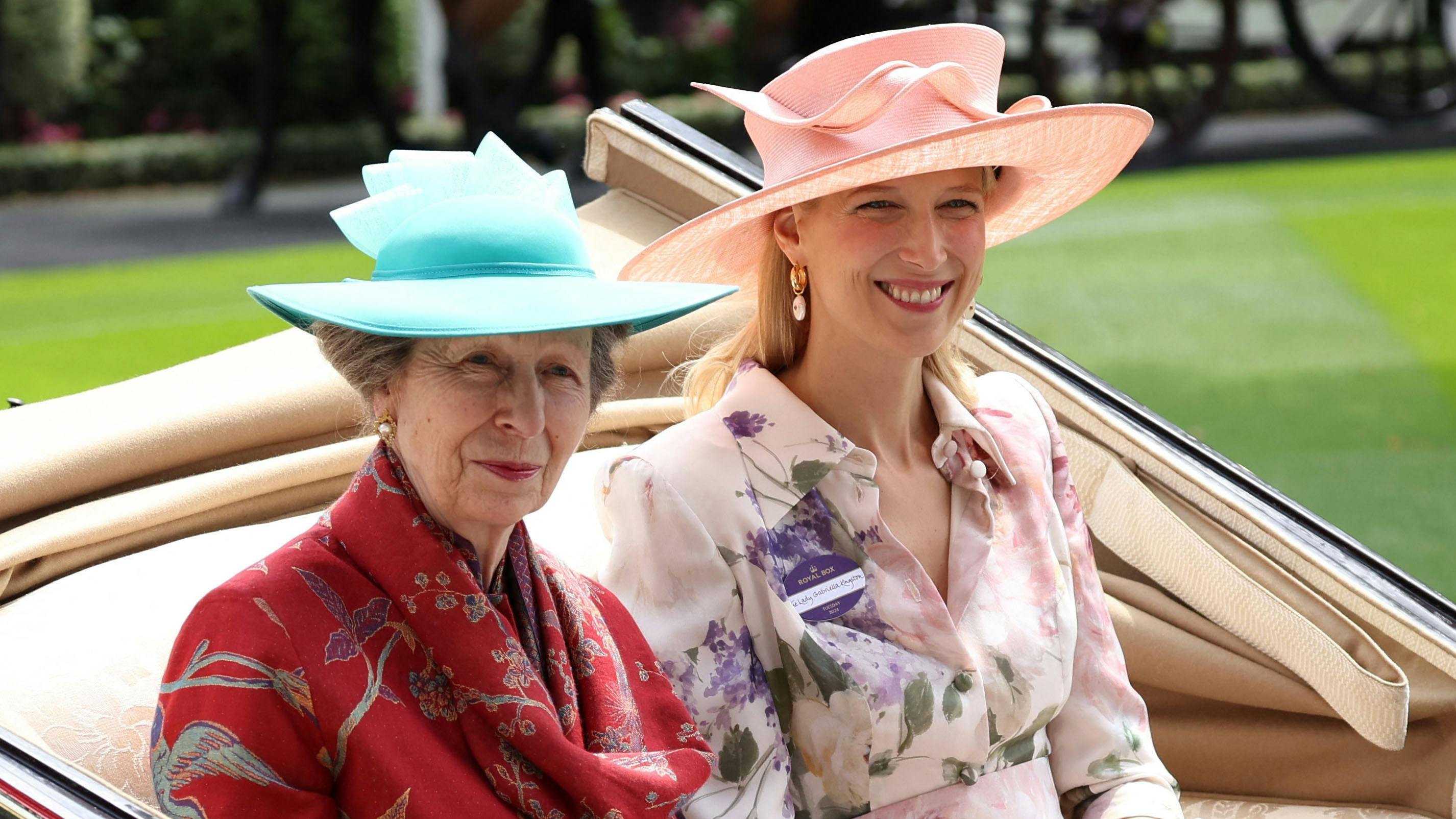 Prinsesse Anne og Lady Gabriella Windsor.