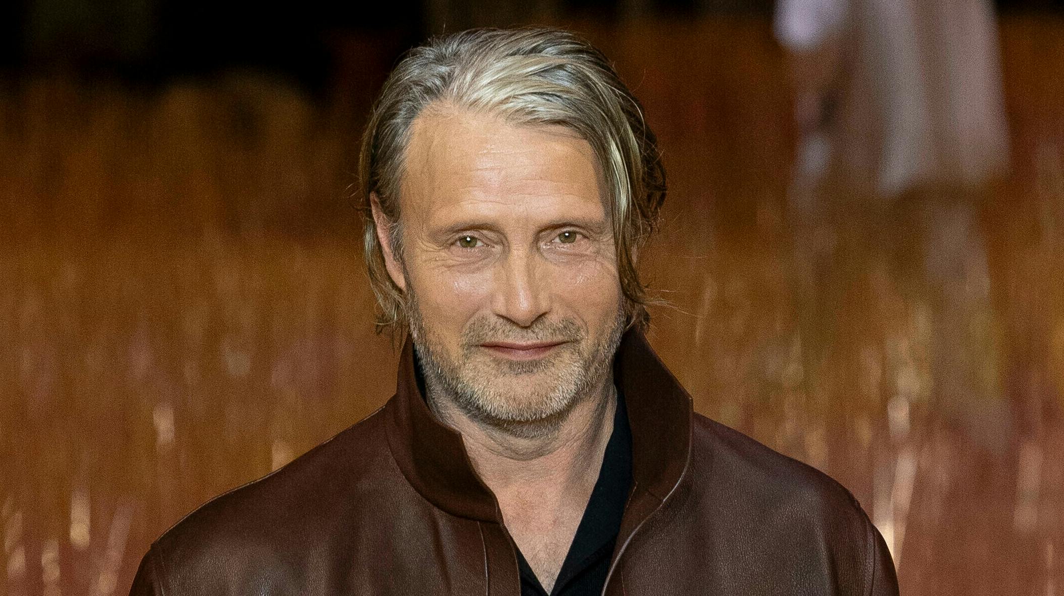 Mads Mikkelsen. 